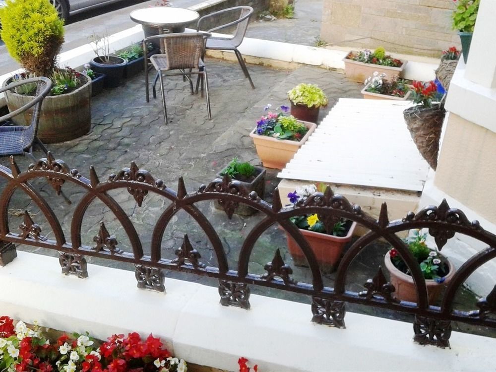 The Castleton Bed and Breakfast Μπλάκπουλ Εξωτερικό φωτογραφία
